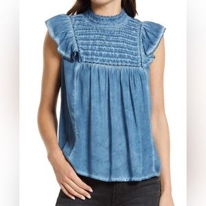 Treasure & Bond Smock Yoke Sleeveless Blouse in Blue Wing, Small